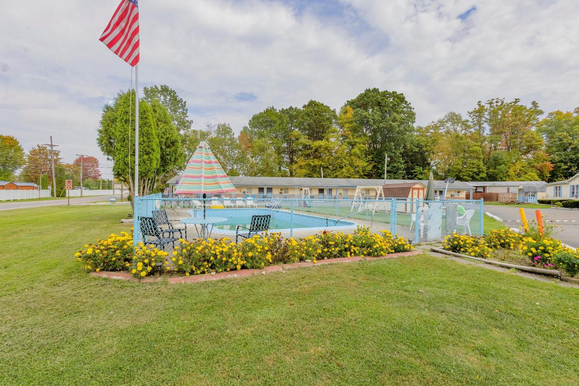 Parkside Motel By Oyo Meadville Conneaut Lake Conneaut Lakeshore Екстер'єр фото