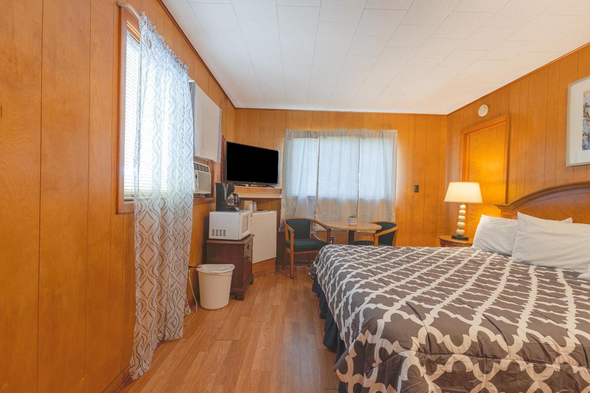 Parkside Motel By Oyo Meadville Conneaut Lake Conneaut Lakeshore Екстер'єр фото