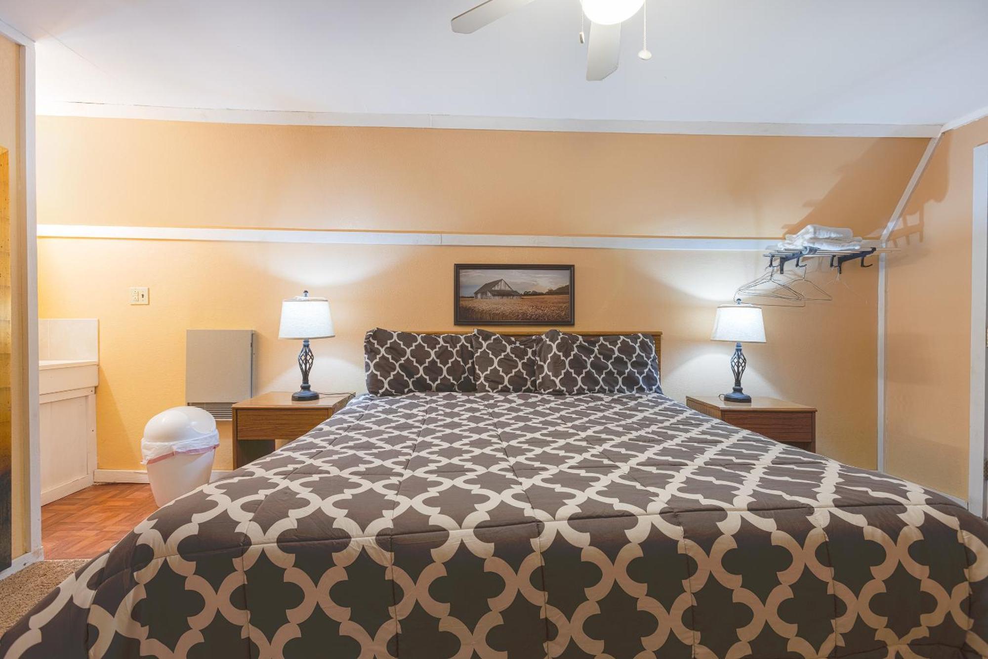 Parkside Motel By Oyo Meadville Conneaut Lake Conneaut Lakeshore Екстер'єр фото